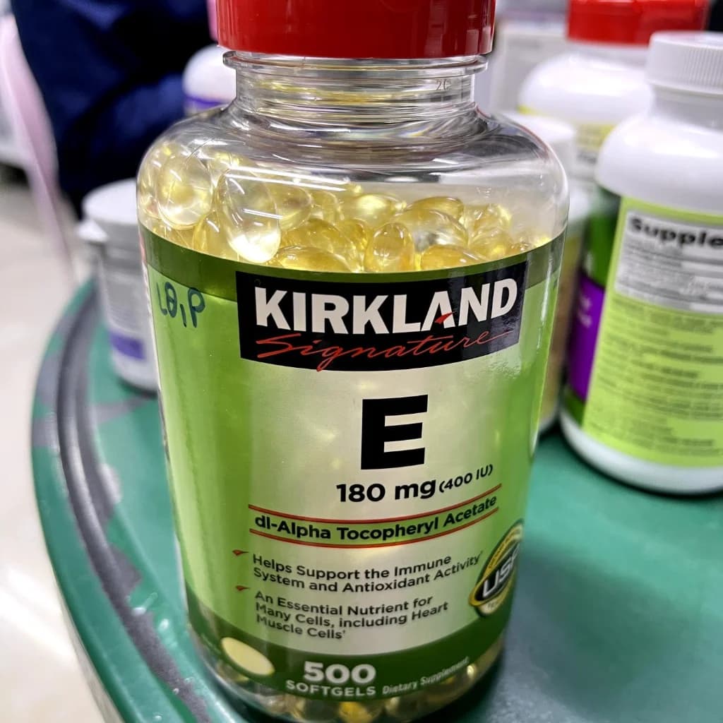 Kirkland Signature E 400mg