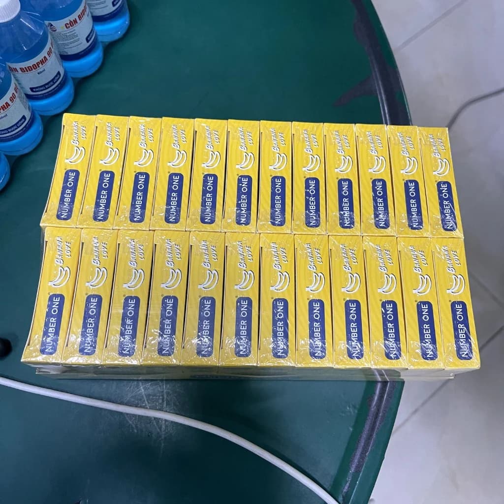 Number One (Banana Love) Condom