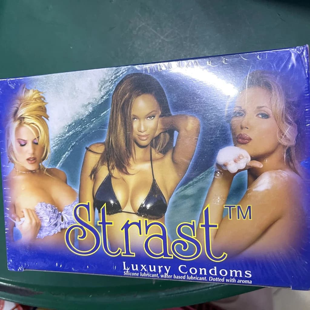 Strast Luxury Condoms