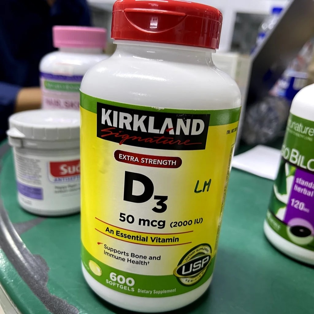 Kirkland Signature Extra Stength D3 50mcg - Pharmacy Rotha 2